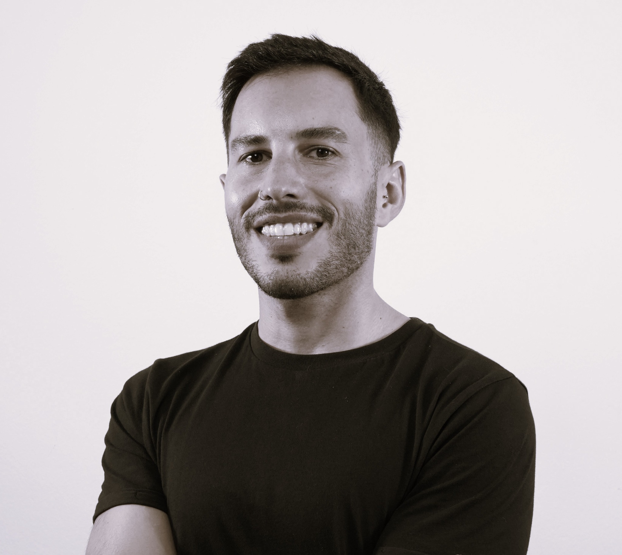 Santiago, independent SEO, GEO and content specialist